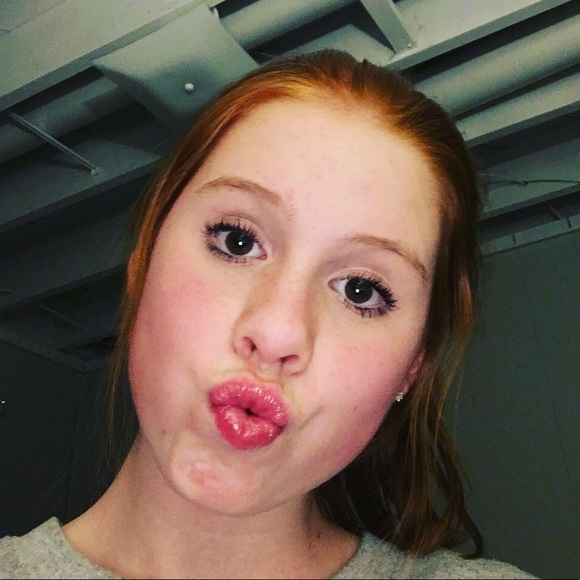 Meet your Posher, Lucy - Picture 1 of 1